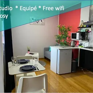 Apartamento Charmant Studio Entre L'atomium Et Le Centre Ville, Bruselas