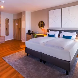 فندق Ramada Encore By Wyndham Messe ميونيخ