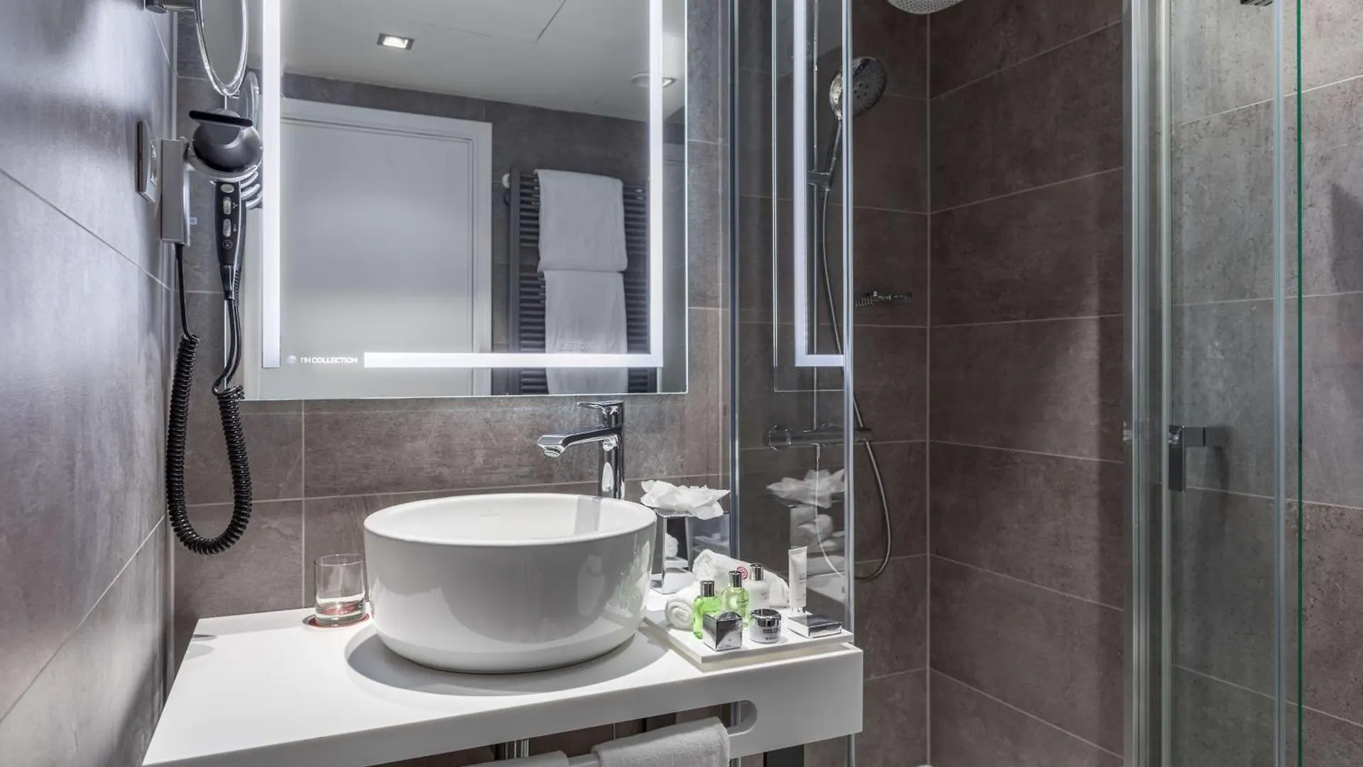 Nh Collection Brussels Grand Sablon Hotel 4*,